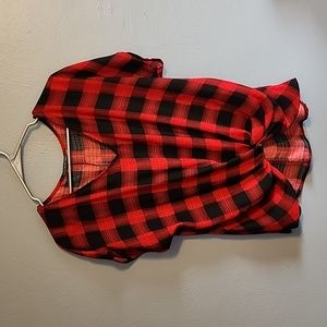 ⭐️5/$20⭐️Buffalo check top